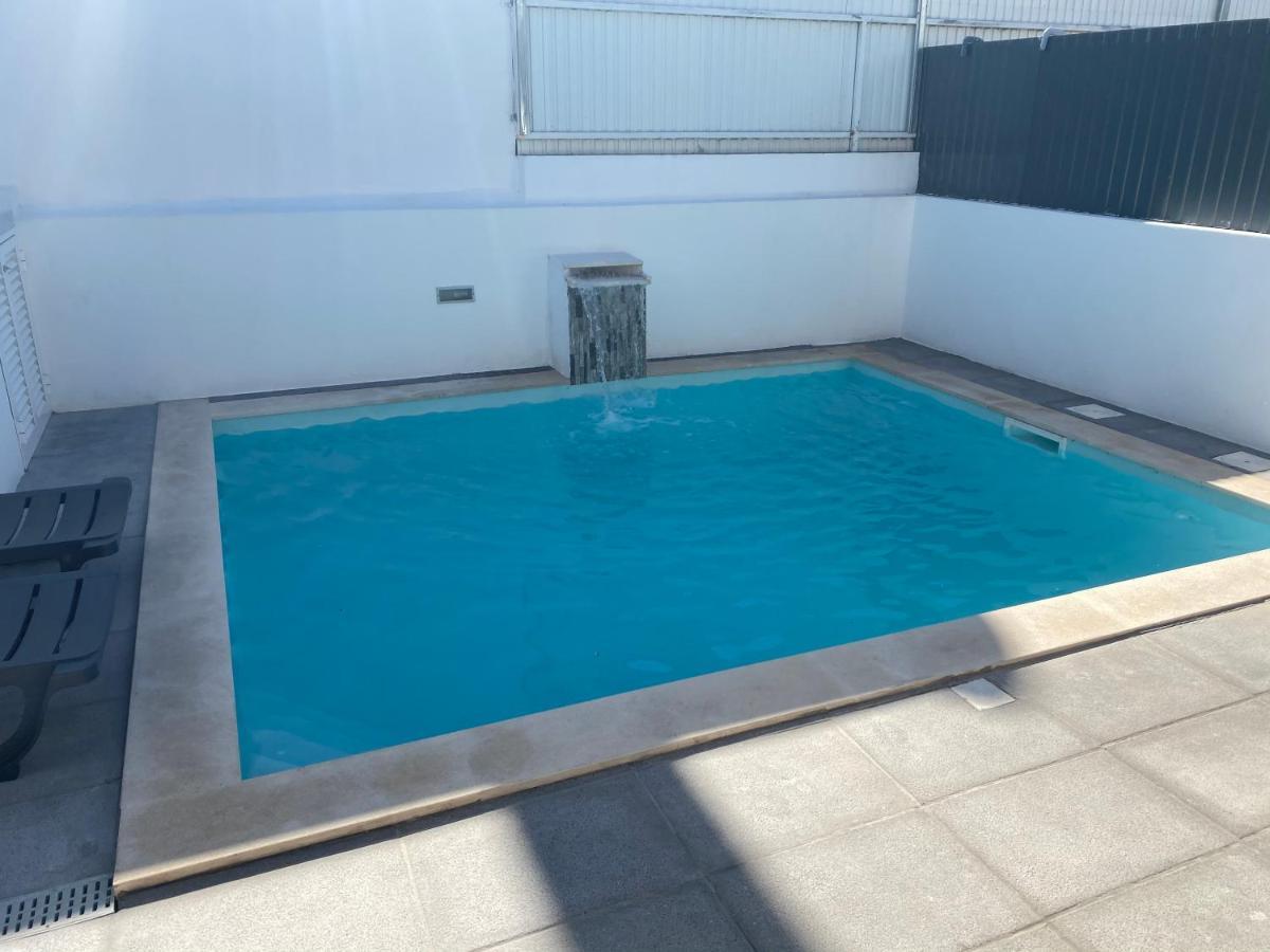 Summer Holiday فيرناو فيرو المظهر الخارجي الصورة