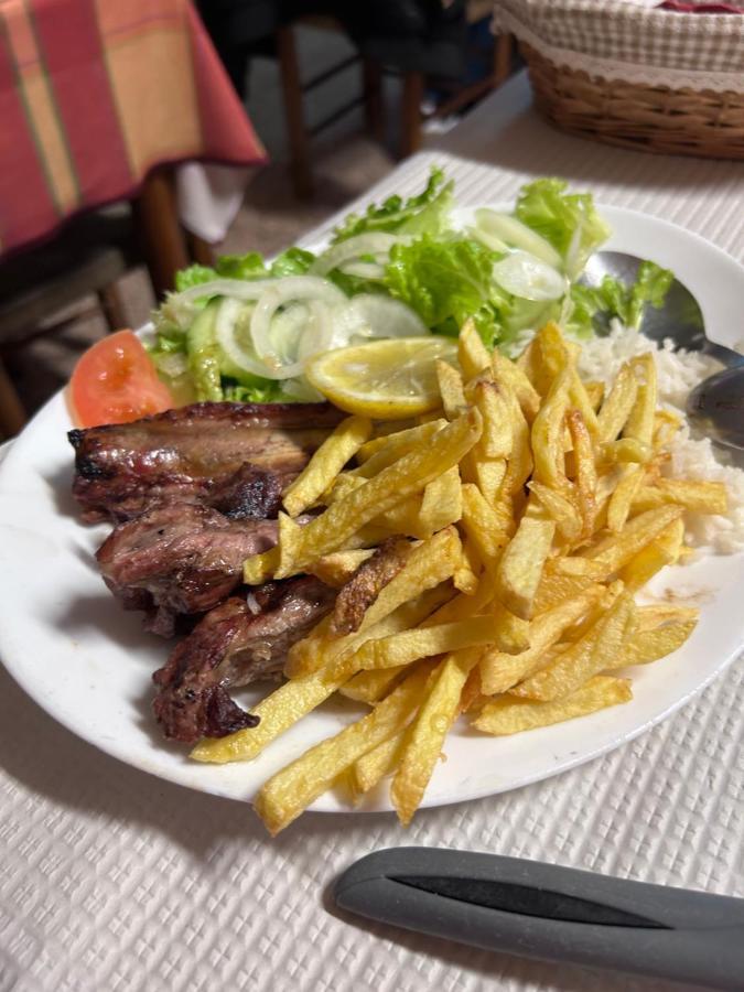 Summer Holiday فيرناو فيرو المظهر الخارجي الصورة